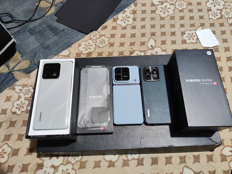 Xiaomi Mi 13 pro 5g

                                                            alt=