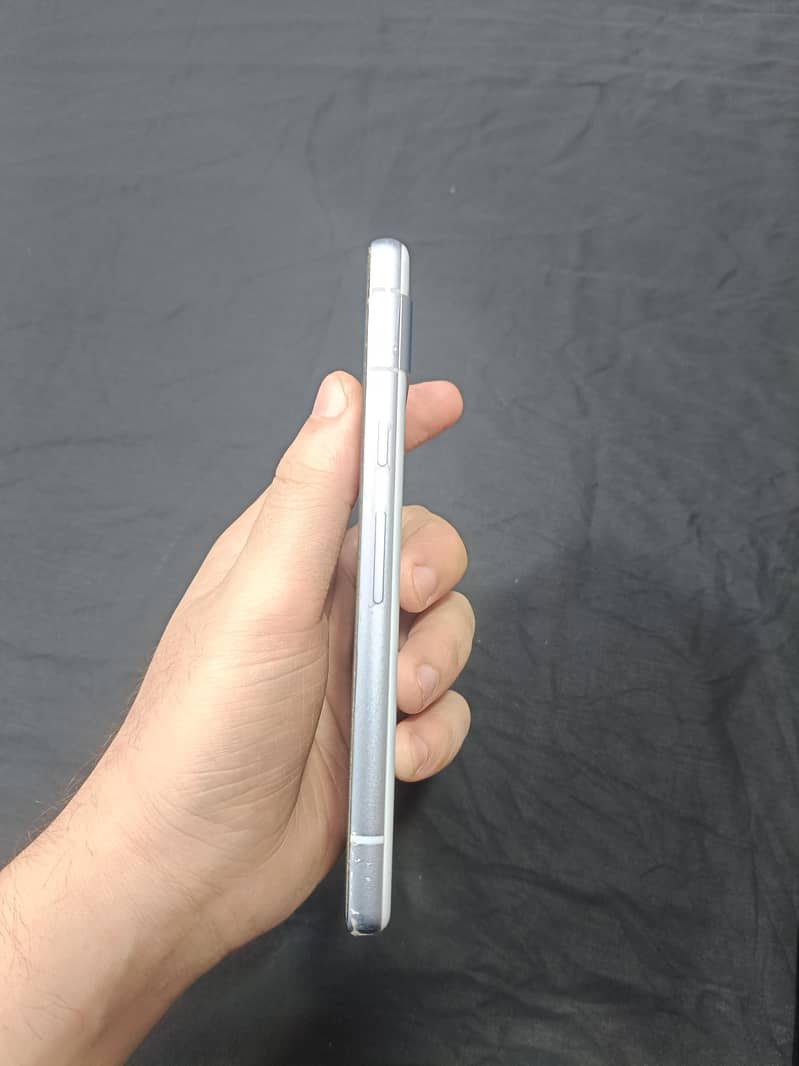 google pixel 7a 128gb Blu color

                                                            alt=