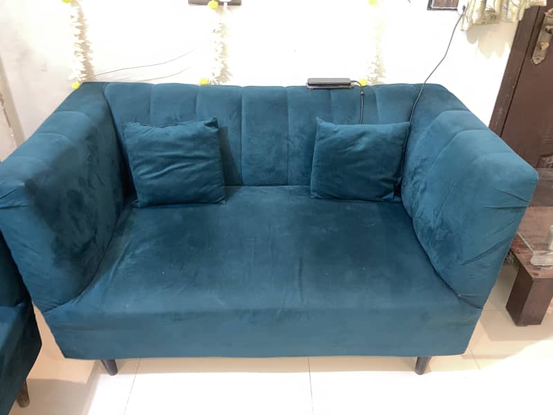 New sofa for sell

                                                            alt=