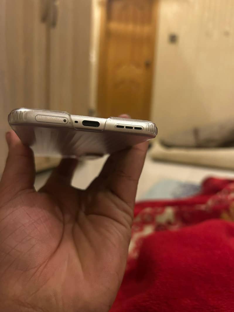 hot 60 pro plus only  4 day uz

                                                            alt=