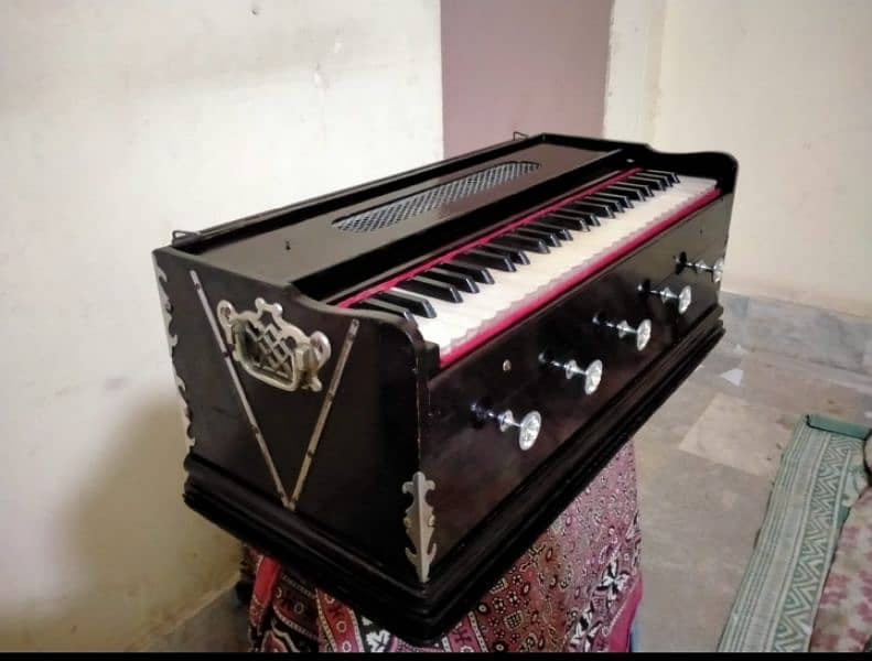 Garman jubilet harmonium

                                                            alt=