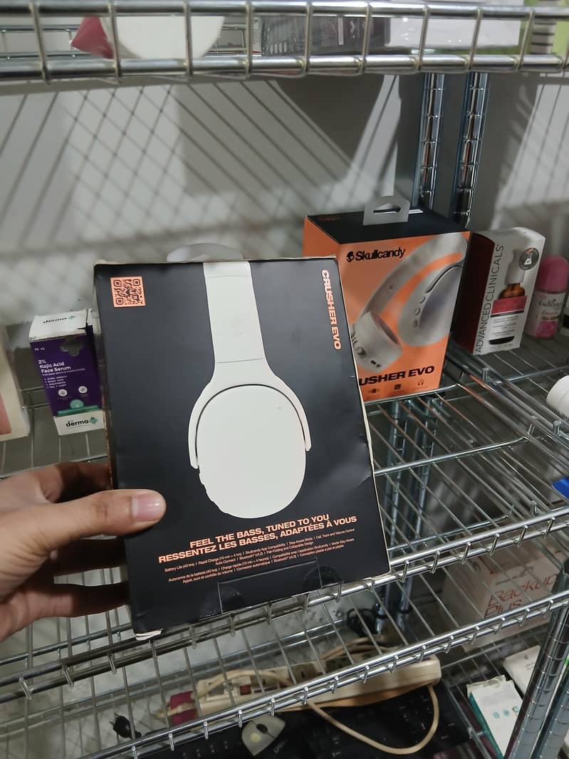 SkullCandy Crusher EVO Headphones white

                                                            alt=