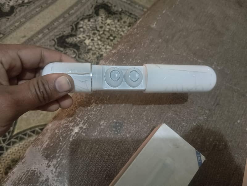 wireless S10 (tws) AIRBADS  with mini power bank

                                                            alt=