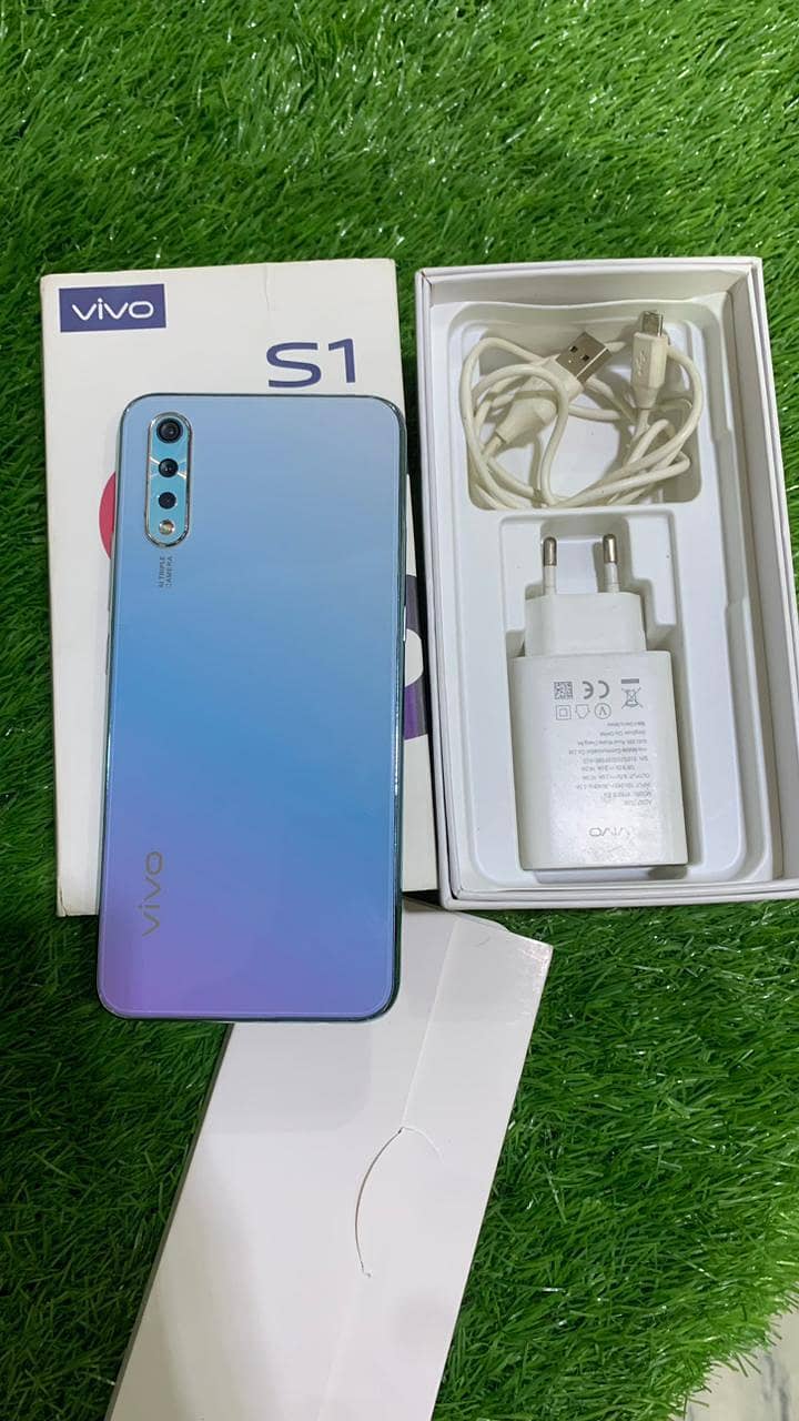 Vivo s1 8/256 PTA approved complete box 10/9 condition for sale

                                                            alt=