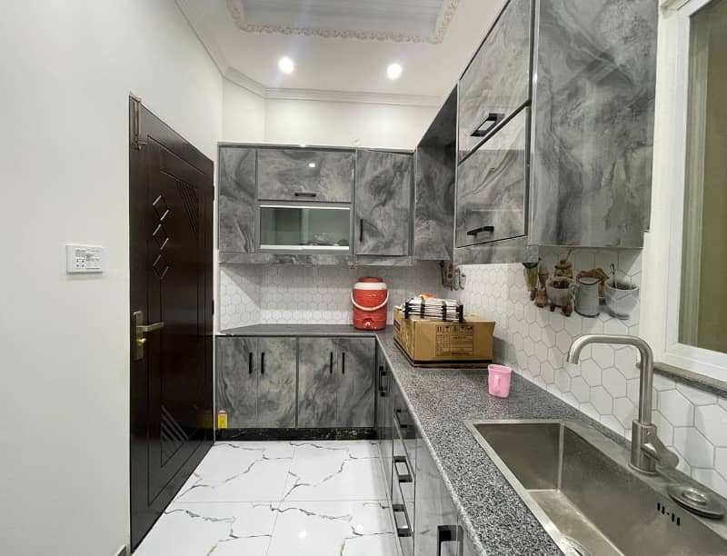 Brand New 3 Marla 3 Bed House For Sale in Ali Park Near to Bhatta Chowk / Airport (0335-5779339)

                                                            alt=