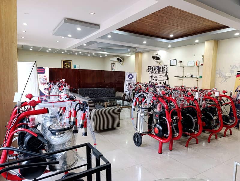milking machine price in pakistan/milking machine in lahore/mats

                                                            alt=