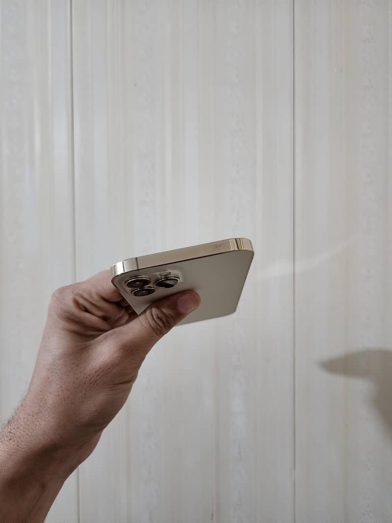 Iphone 12 pro max dual pta approved

                                                            alt=