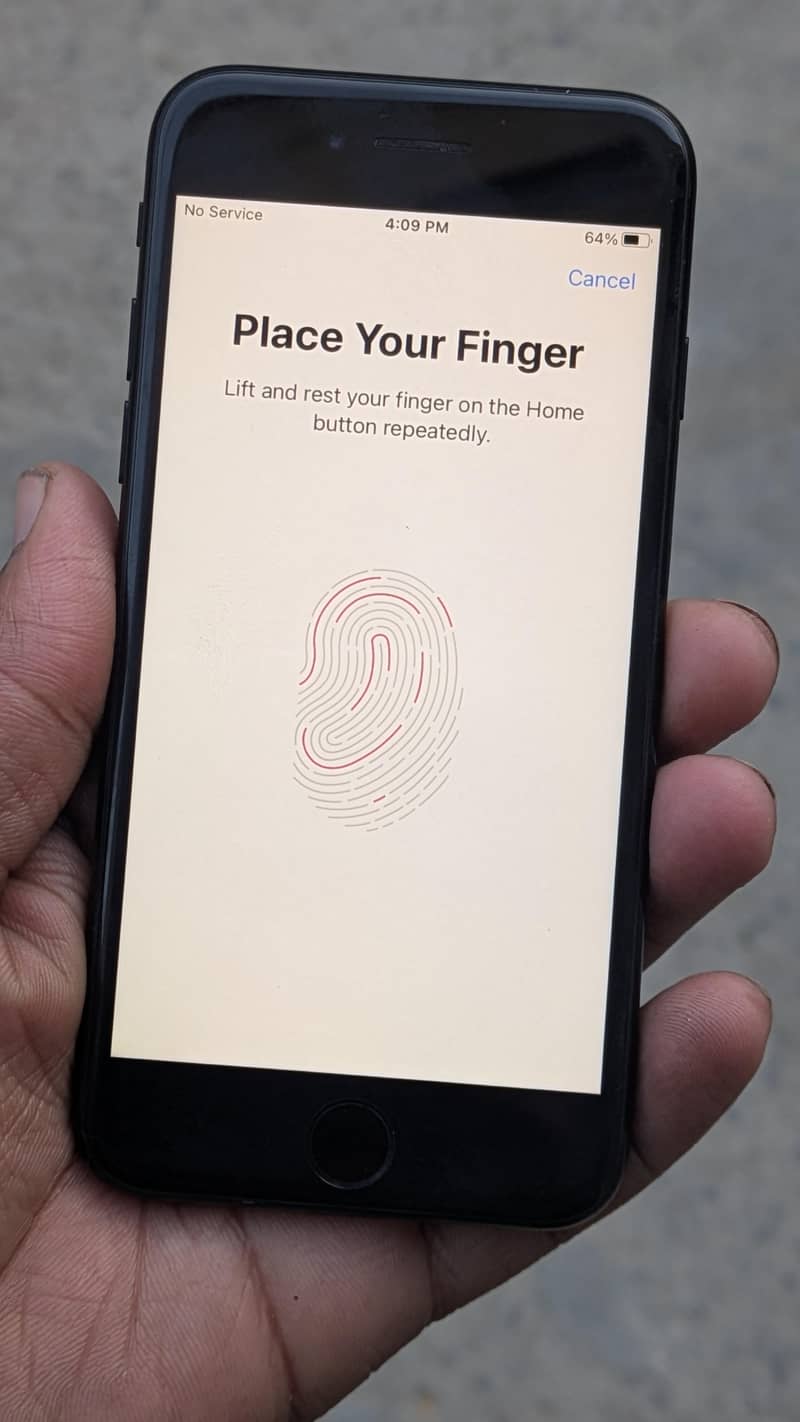 Iphone 7

                                                            alt=