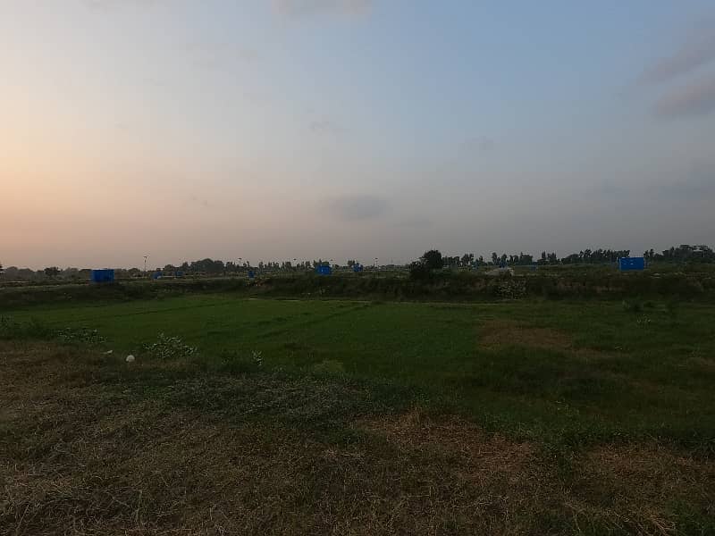 All Dues Clear Possession Block 1 Kanal Plot Near Park For Sale In E Block Jinnah Sector LDA City Lahore

                                                            alt=