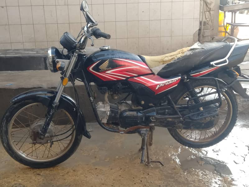 Honda 100

                                                            alt=