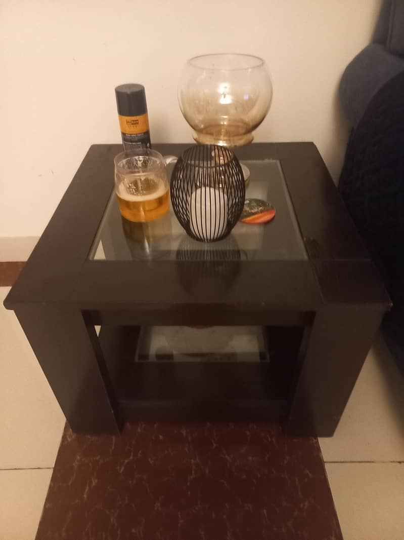 sale center table set

                                                            alt=