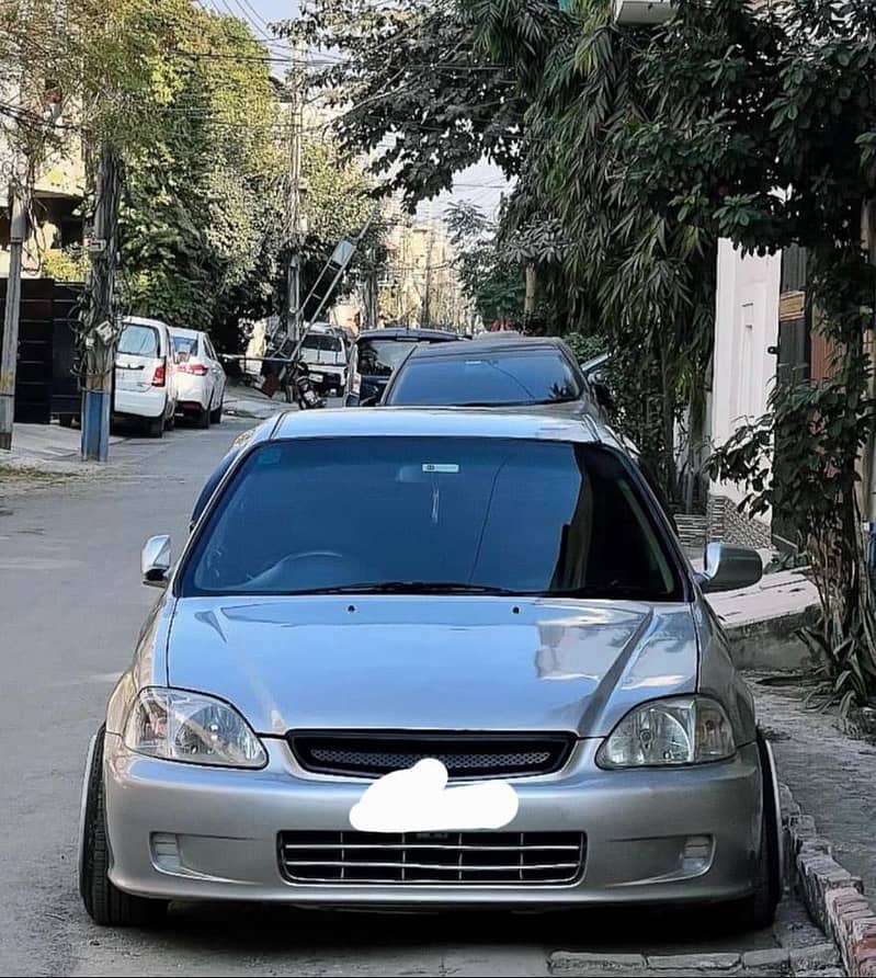 Honda Civic Ek 2000 Automatic Vti.

                                                            alt=