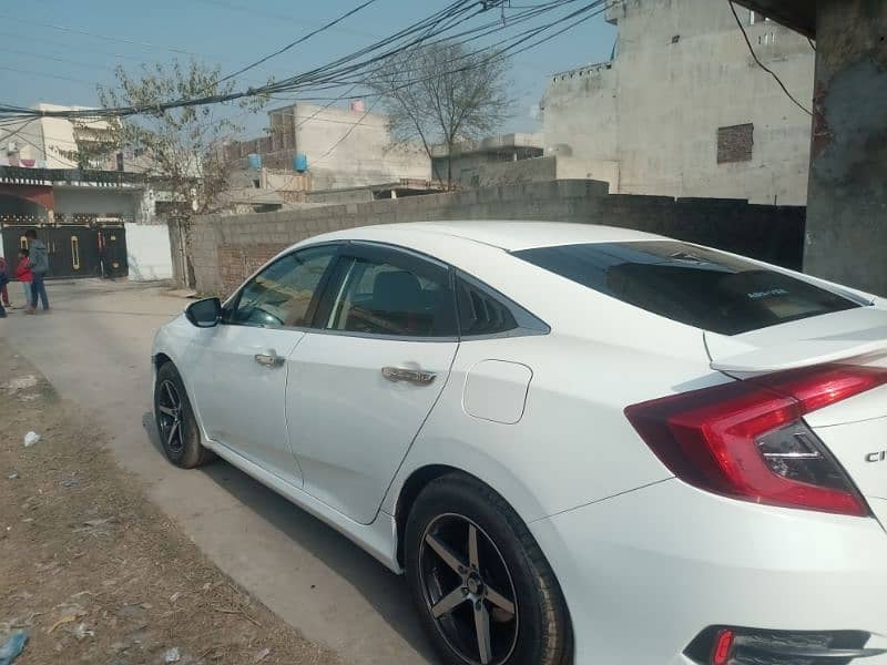 Honda Civic Oriel 2017

                                                            alt=