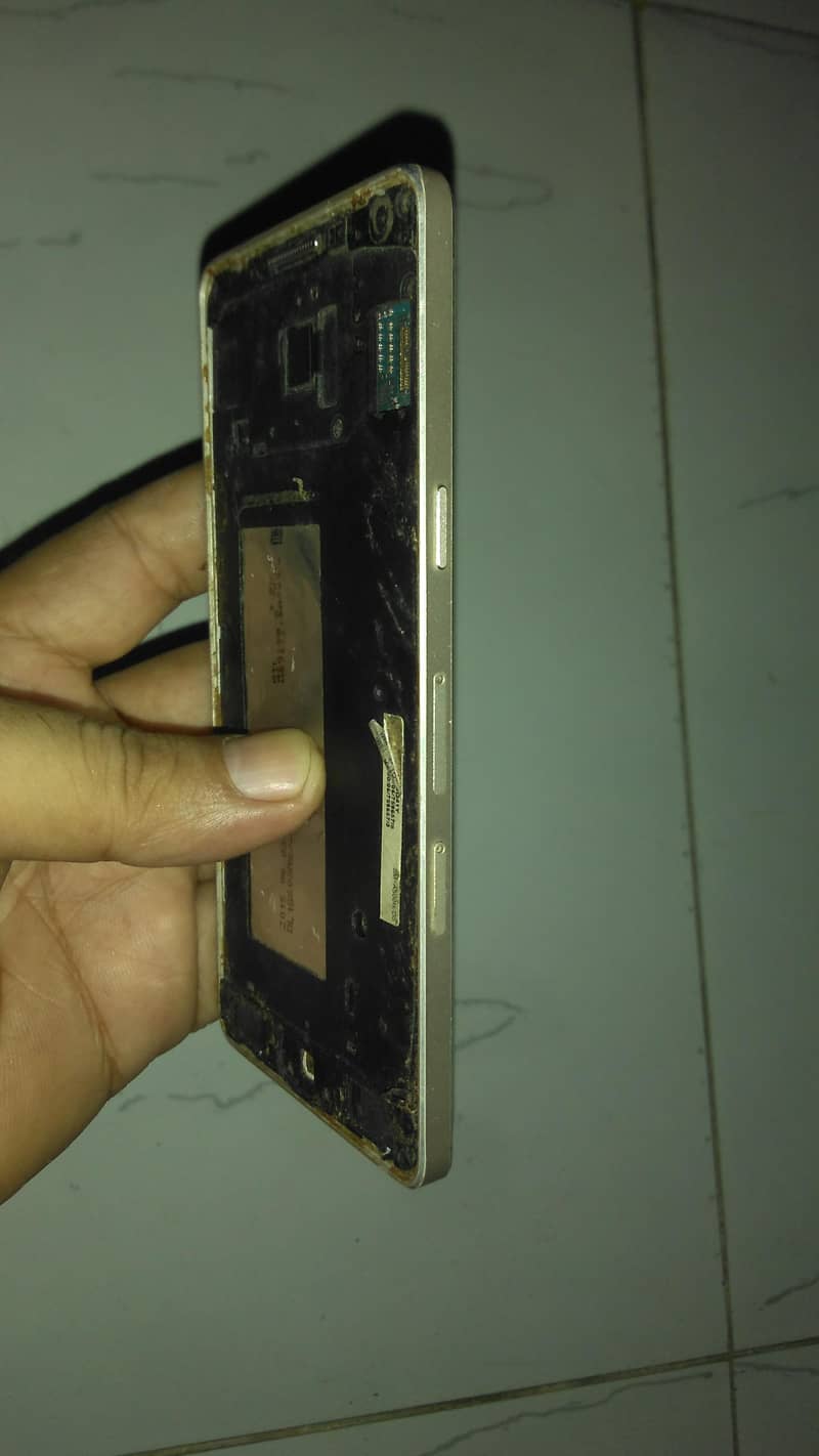 Samsung A500  j700 &lpha mobile 100% ok board PTA approve  03153527084

                                                            alt=