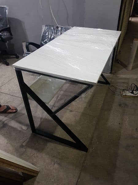 Study Table ,Computer Table Laptop Table Office Table Working Table

                                                            alt=