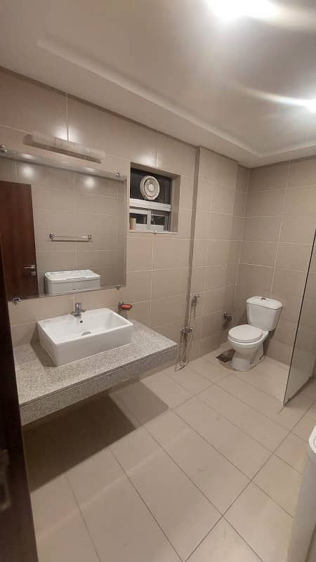 1 Bed Fully Furnished Apartment Available For Rent

                                                            alt=