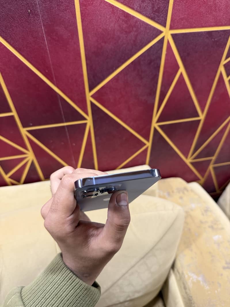 IPHONE 13 PRO MAX PTA APPROVED

                                                            alt=