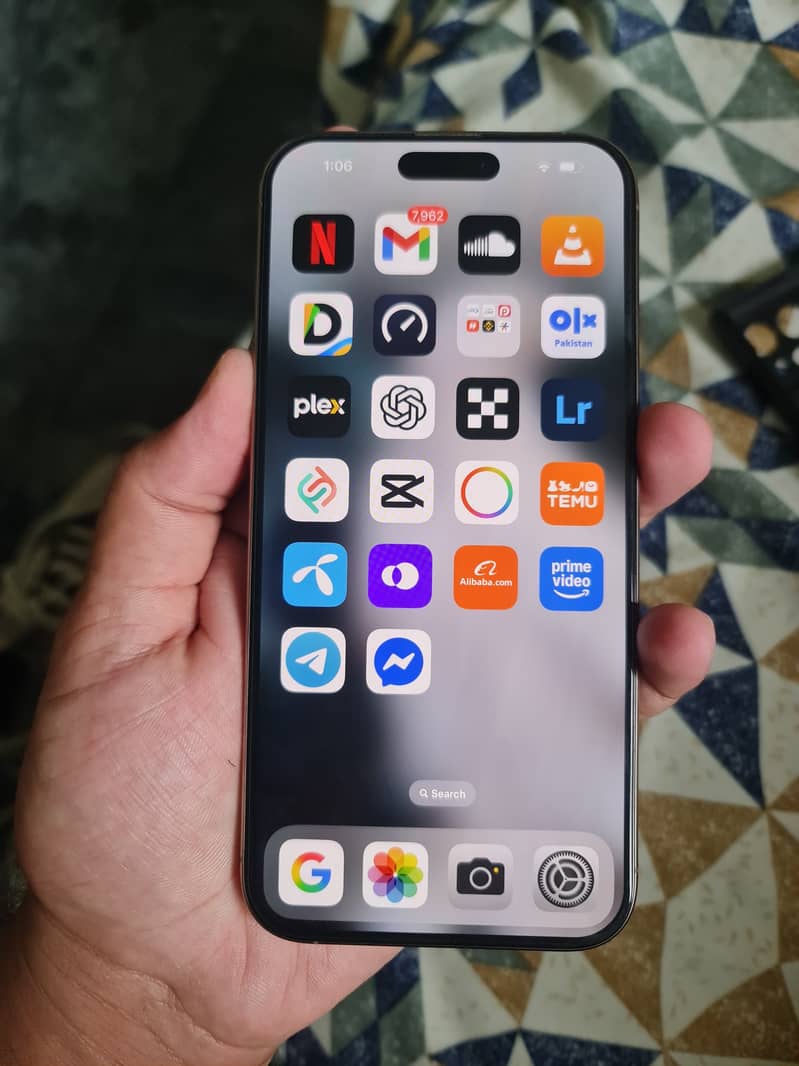 iphone 16 pro max 256gb

                                                            alt=