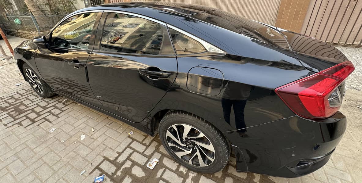 Honda Civic VTi Oriel Prosmatec 2018

                                                            alt=