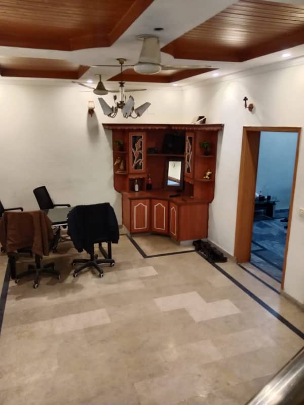 5 Marla VIP Upper Portion For Rent In Johar Town Phase Two Block Q And Emporium Mall

                                                            alt=