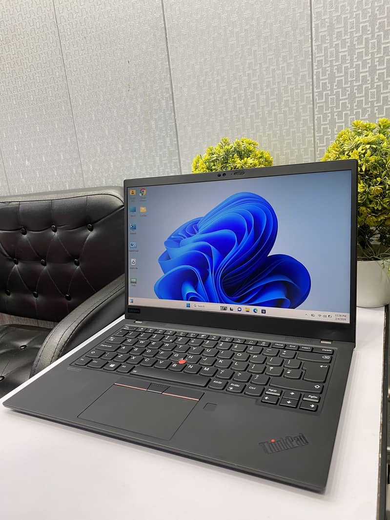 Lenovo X1Carbon/Core i5/10thGen/16GBRAM/256GBSSD NVME

                                                            alt=