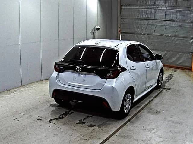 TOYOTA YARIS X HATCHBACK | MODEL  2022 - GRADE: 4.5 AUCTION |

                                                            alt=