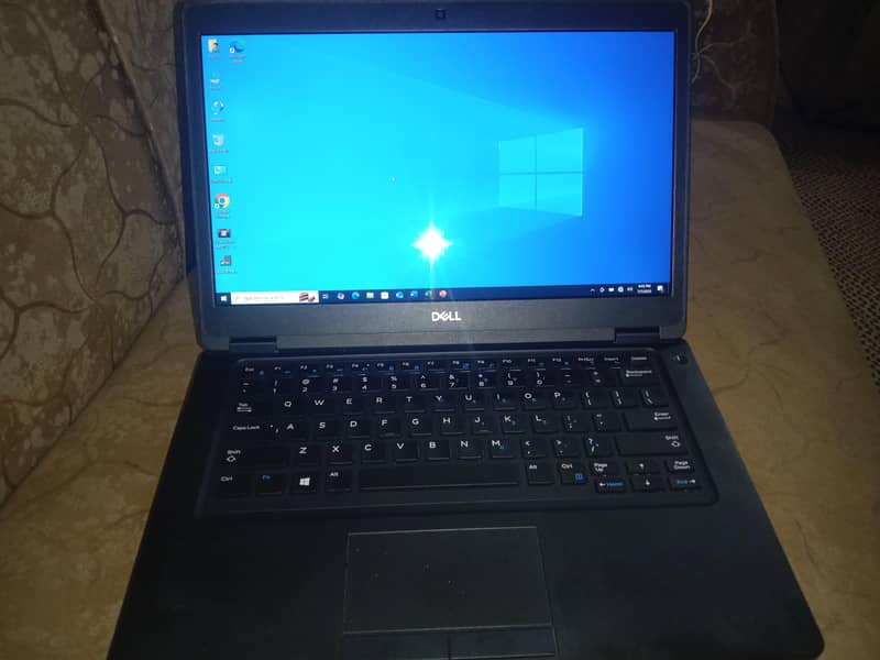 core i5 8th generation 16/256 gb

                                                            alt=