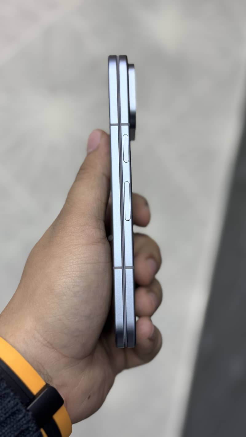 Google Pixel 10 Pro Fold 16GB/256GB | Brand New | PTA Approved |

                                                            alt=