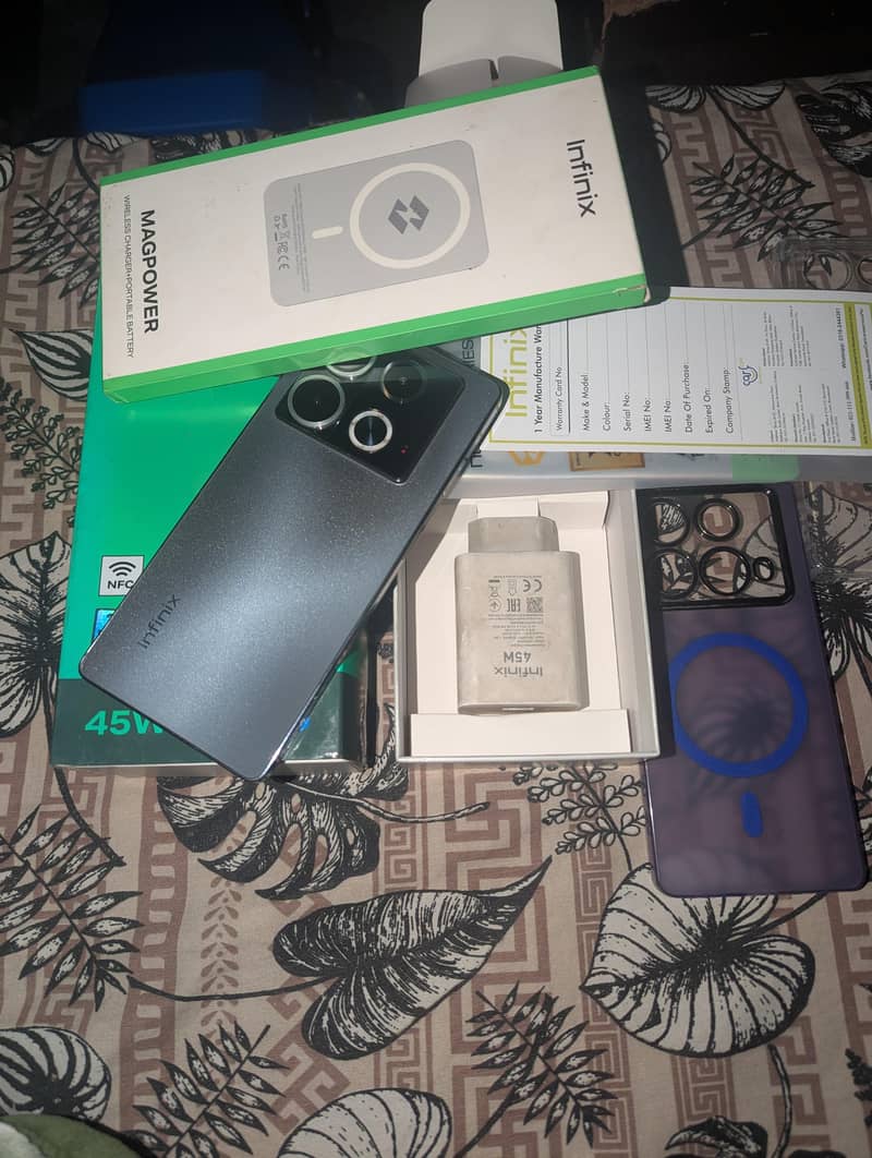infinix Note40 8+8/256GB All Okay working With Box Charger

                                                            alt=