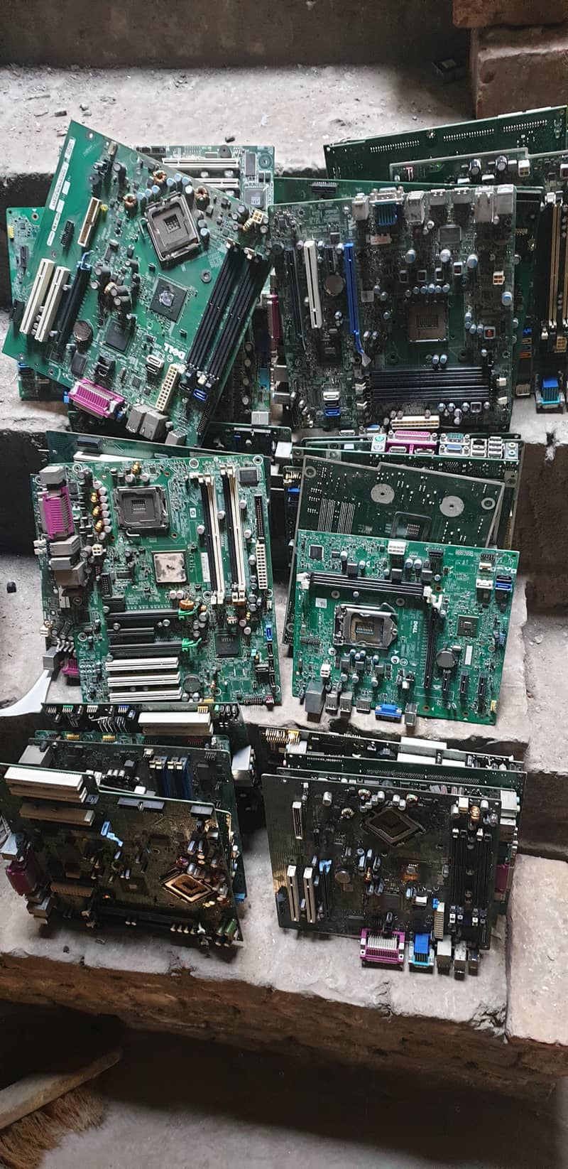 boards

                                                            alt=