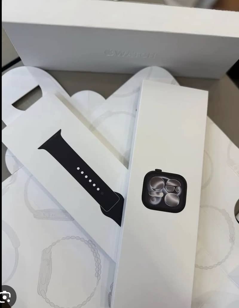 Apple Watch Series 11 46mm Jet Black Box pack

                                                            alt=