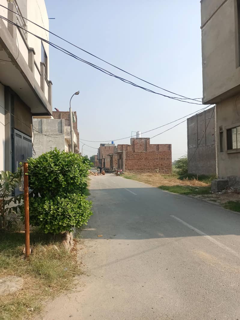 2.5 Marla Plot SMD HOMES Adjacent Eden Orchard Sargodha Road Faisalabad

                                                            alt=