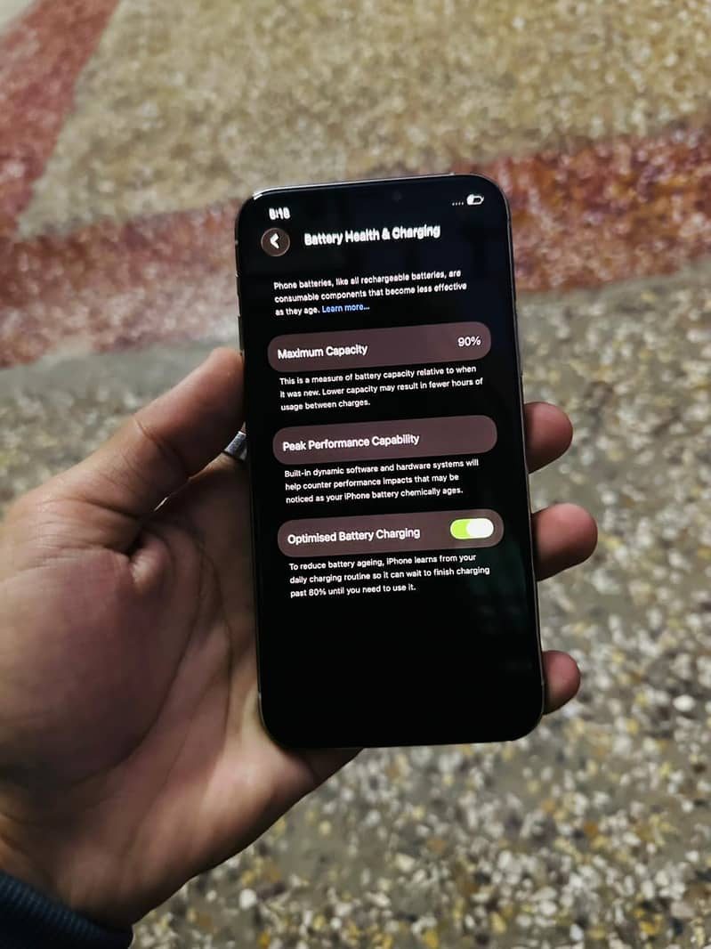 iPhone 11 Pro 256gb Approved Official Box

                                                            alt=