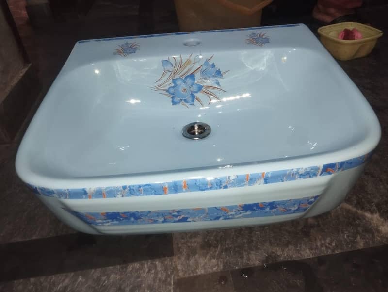 wash basin

                                                            alt=