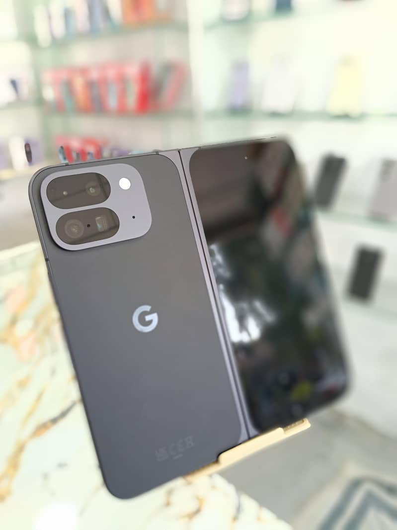 Google pixel 9 pro fold  16 -256

                                                            alt=