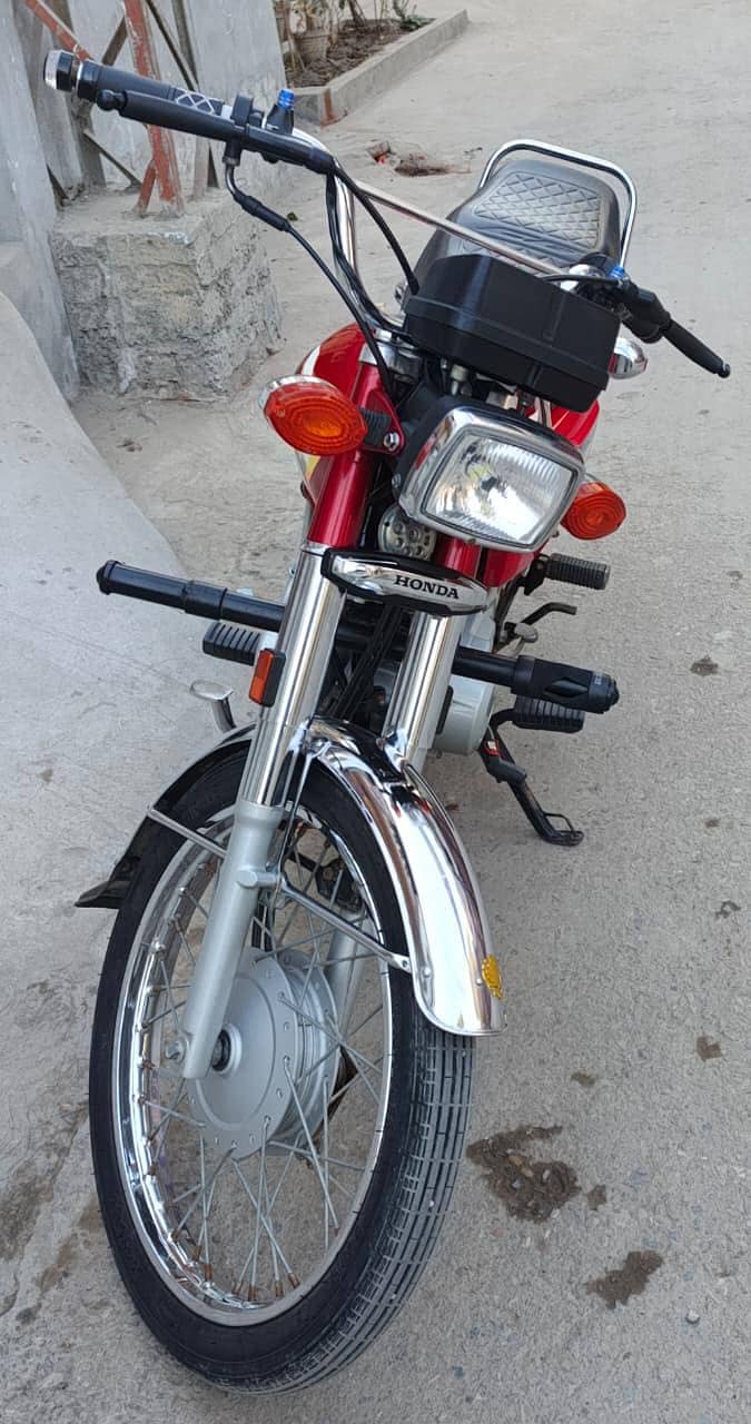 125 2025

                                                            alt=