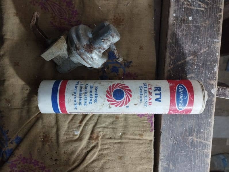 RTV silicon tube.

                                                            alt=