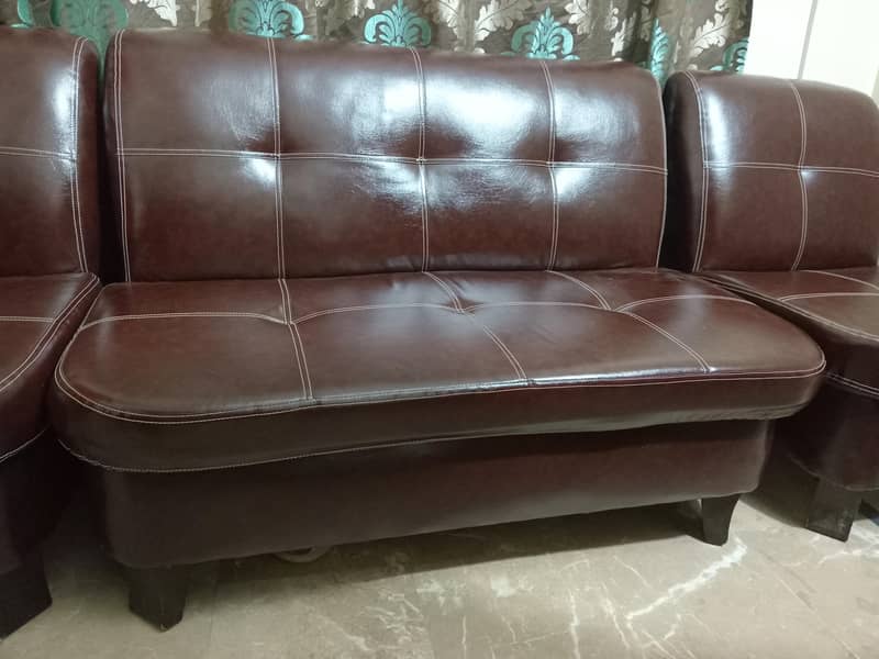 5 seater

                                                            alt=