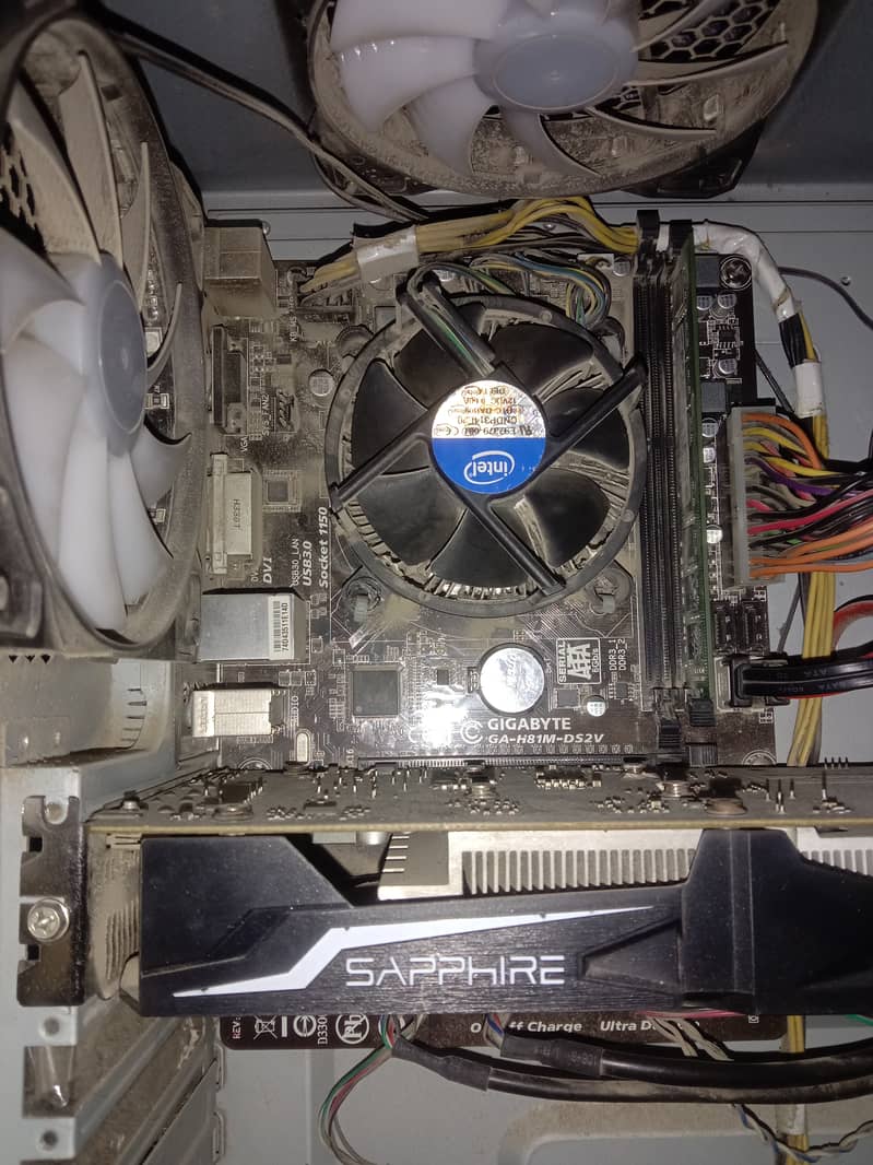 Sapphire PULSE RX 560 OC

                                                            alt=