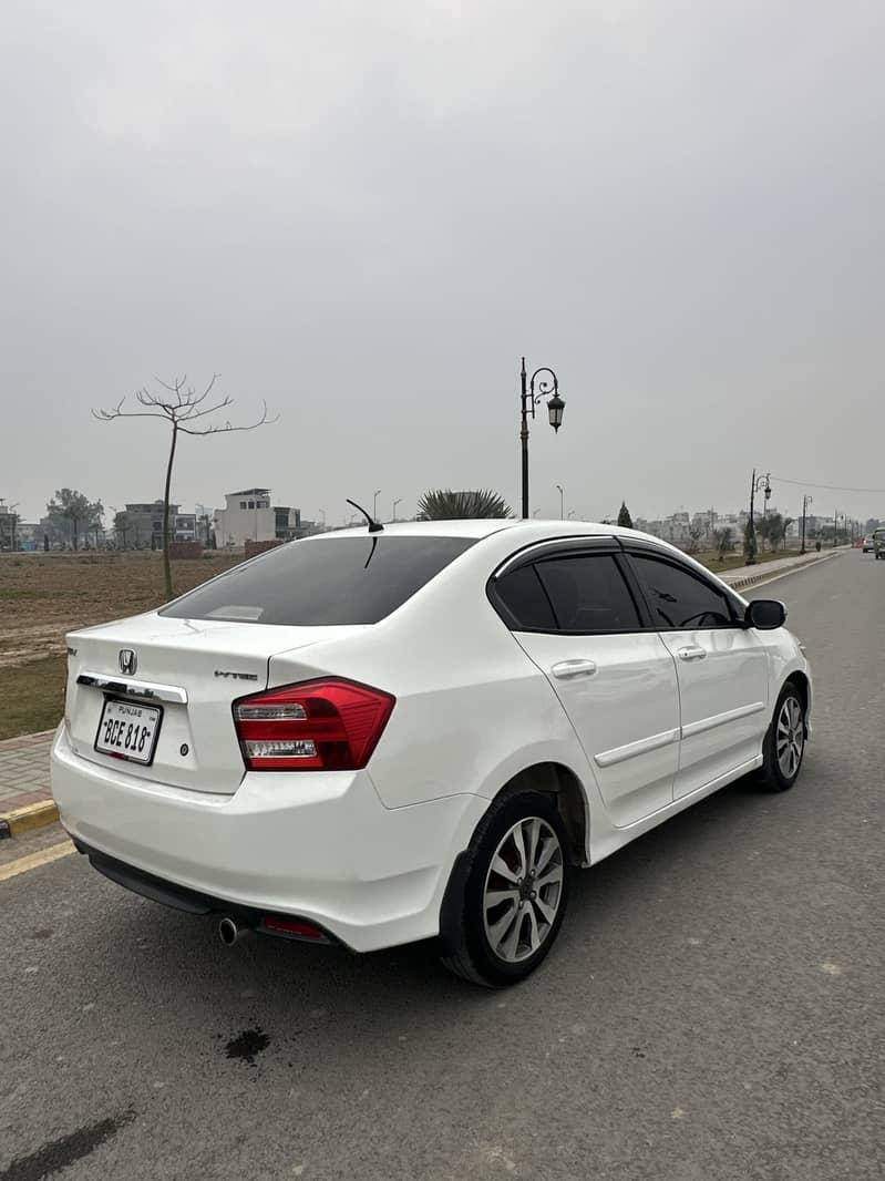 Honda City IVTEC 2018 Model Excellent Condition

                                                            alt=