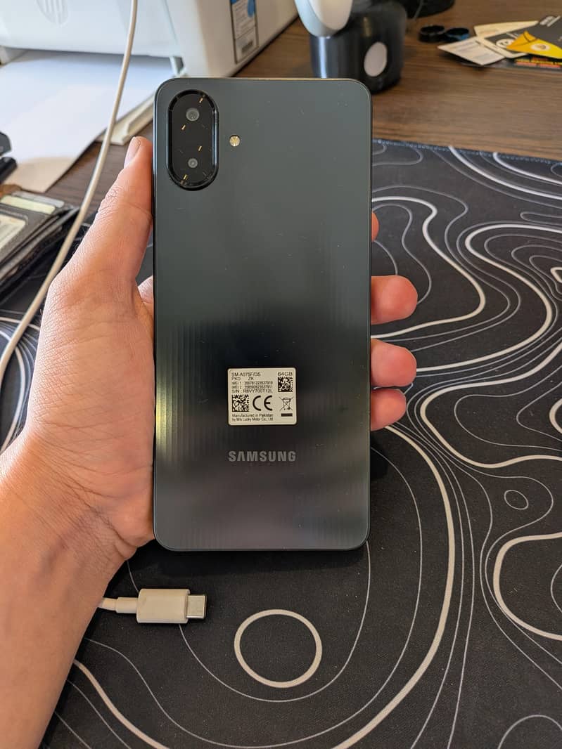 Samsung Galaxy A07

                                                            alt=