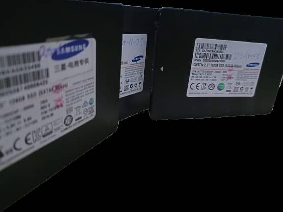 Samsung SSD 128GB

                                                            alt=