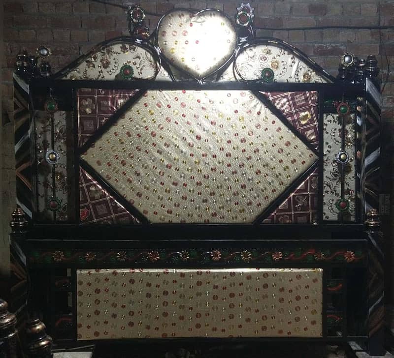 steel n loha furniture

                                                            alt=