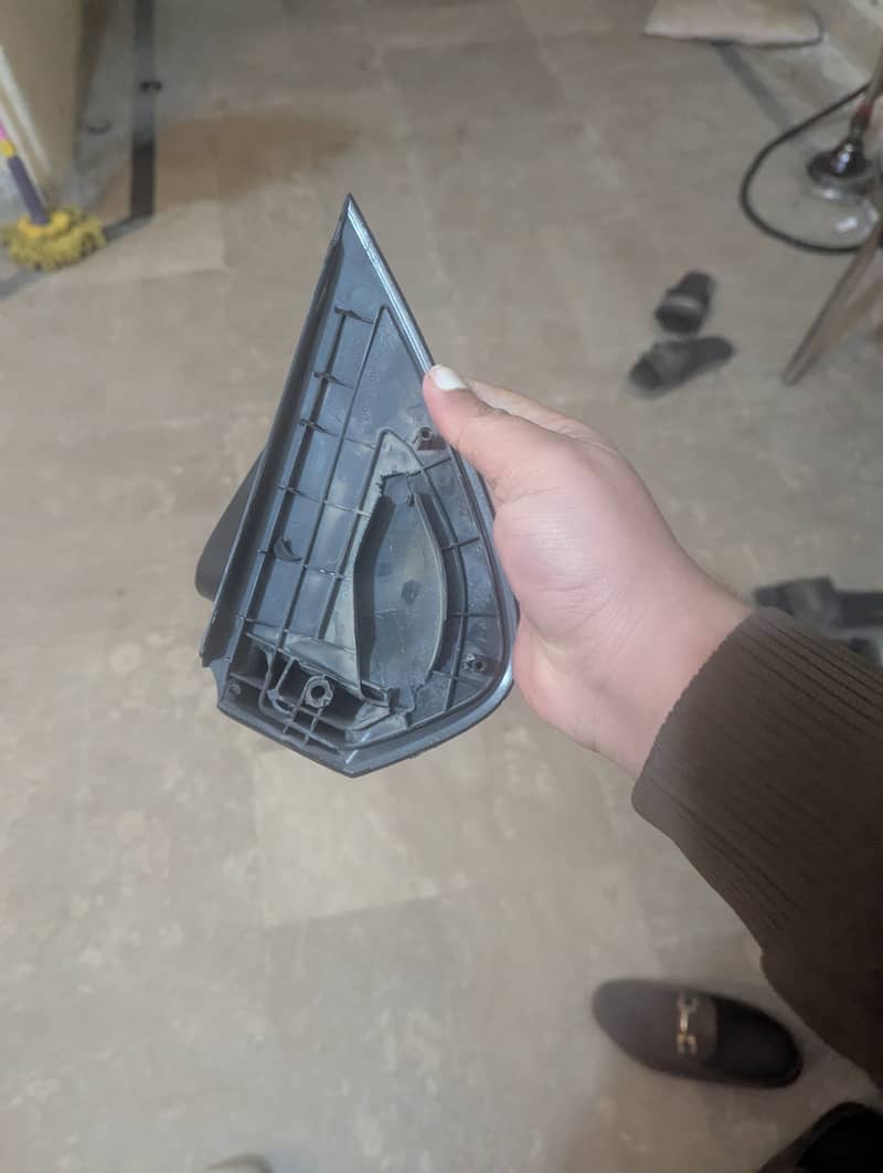 Alto side mirror

                                                            alt=