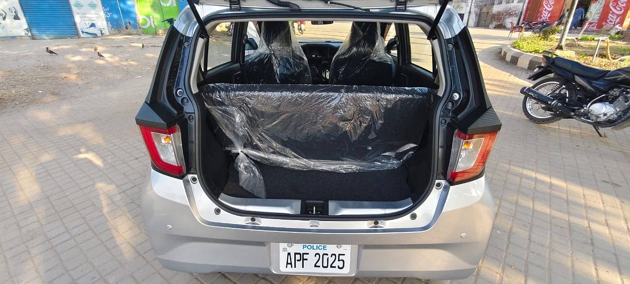 Daihatsu Mira 2022/25 | Daihatsu Mira 10th Anniversary Special Edition

                                                            alt=