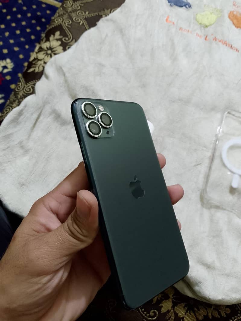 iPhone 11 Pro Max 256 GB 10/10 lush condition duel sim PTA officel Apr

                                                            alt=