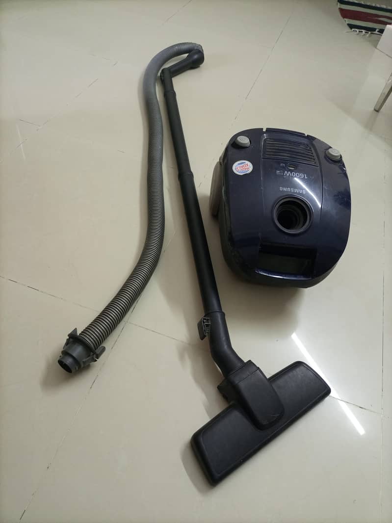 vaccume cleaner

                                                            alt=