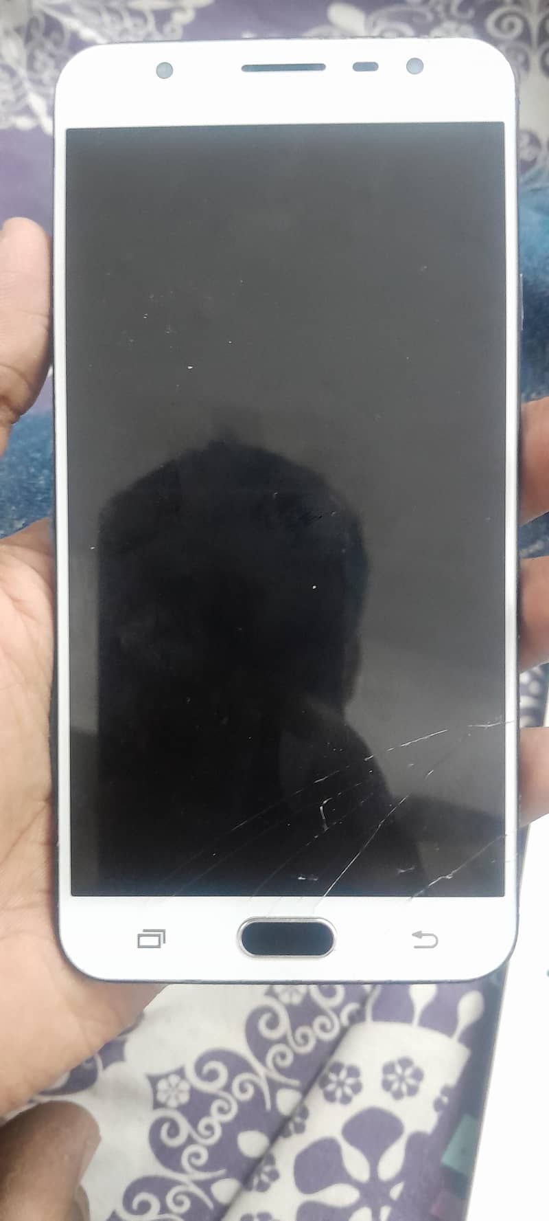 Samsung j7 prime light screen broken All ok

                                                            alt=