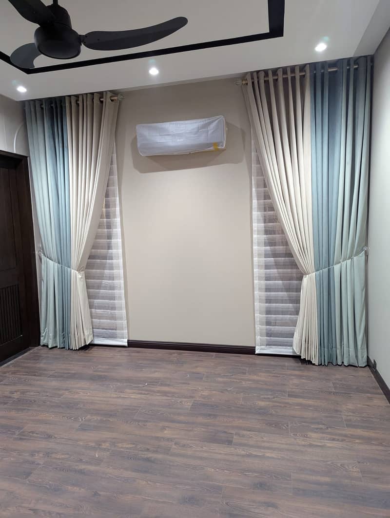 curtains|Blinds|Poshish|motif blinds|Wall Poshish|wall design|curtain

                                                            alt=