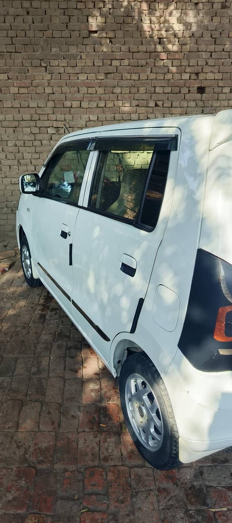 Suzuki Wagon R AGS

                                                            alt=